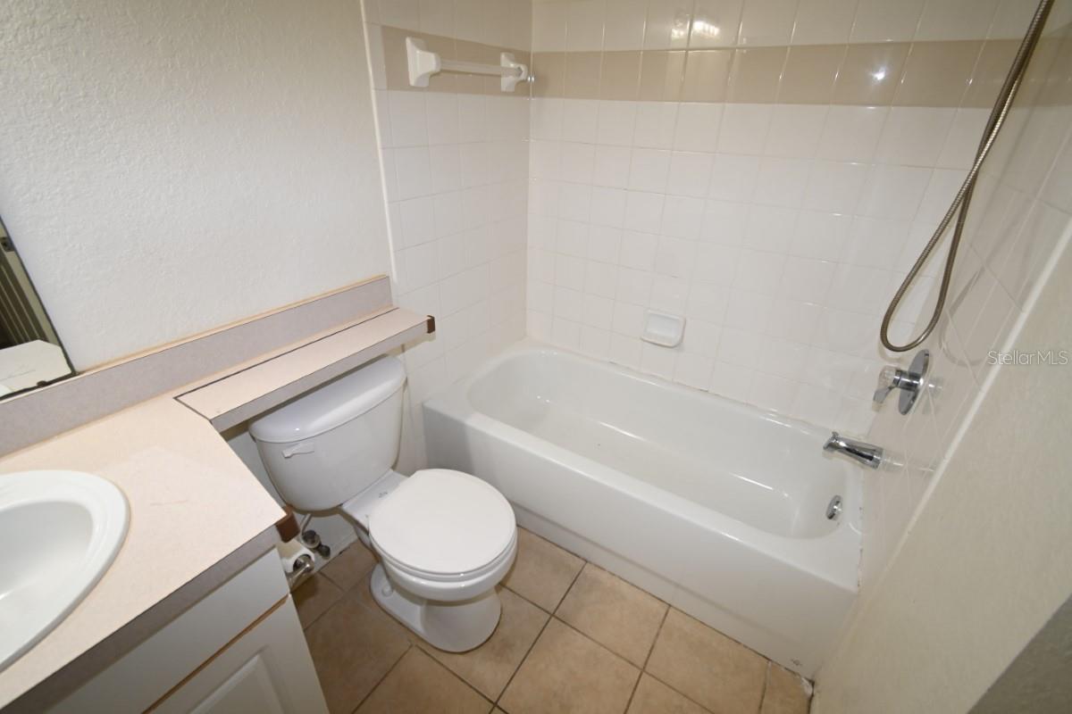 BELMONT AT RYALS CHASE CONDO - Residential Lease