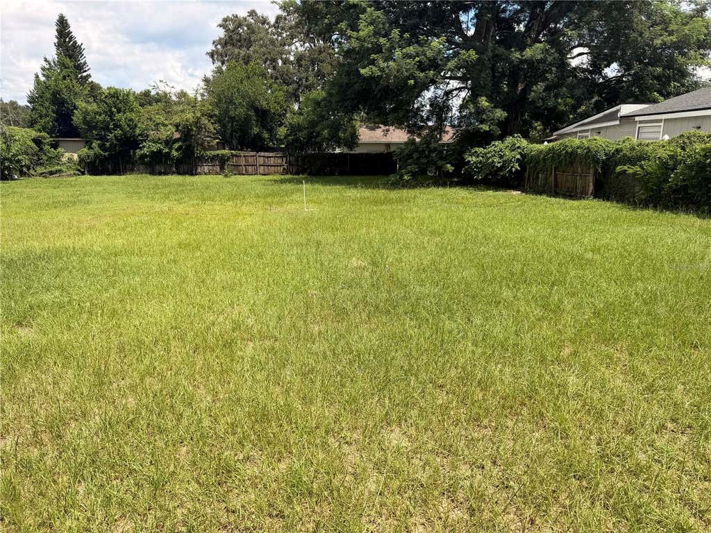 Photo of 2110 E Poinsettia Avenue #2, Tampa, FL 33612 (MLS # TB8541984)
