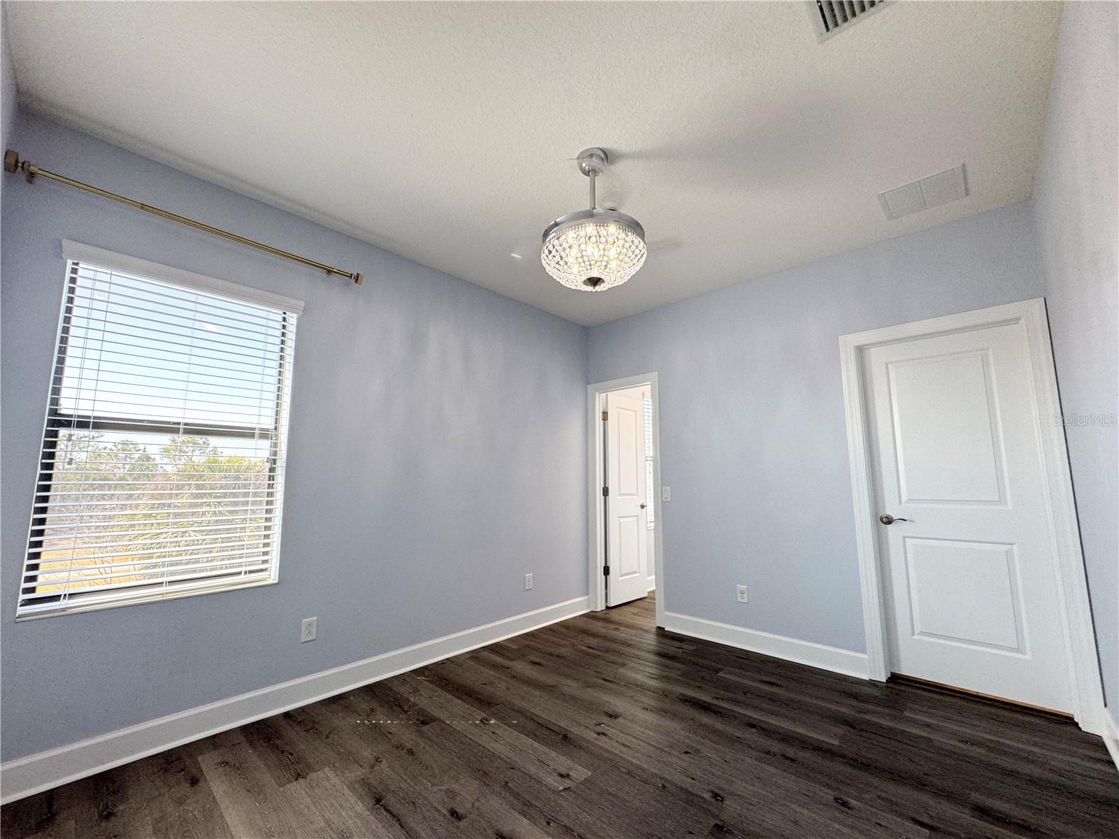 0579900; ESPLANADE PHASE I; LOT 110; PB 55/11 - Residential