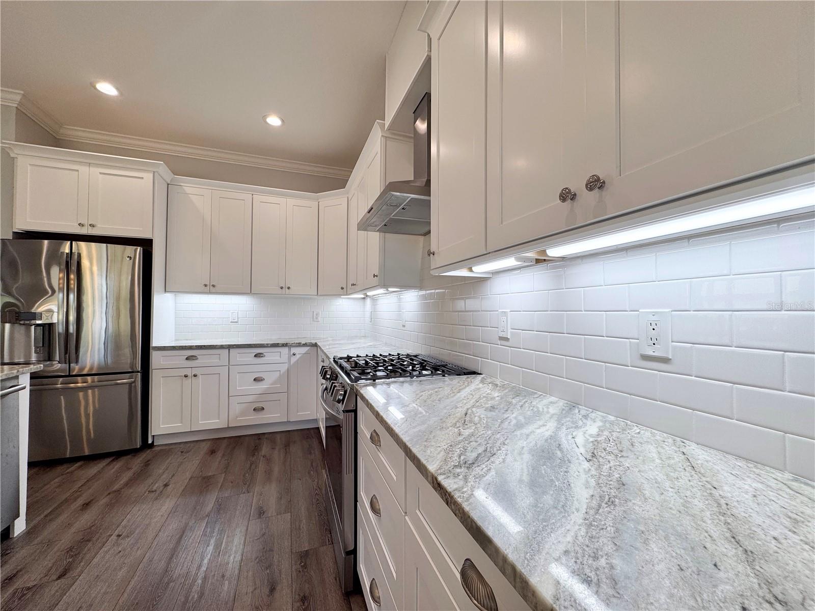 0579900; ESPLANADE PHASE I; LOT 110; PB 55/11 - Residential