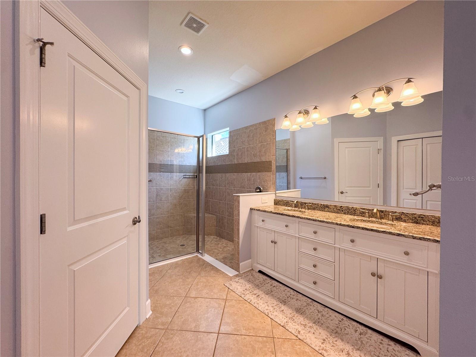 0579900; ESPLANADE PHASE I; LOT 110; PB 55/11 - Residential