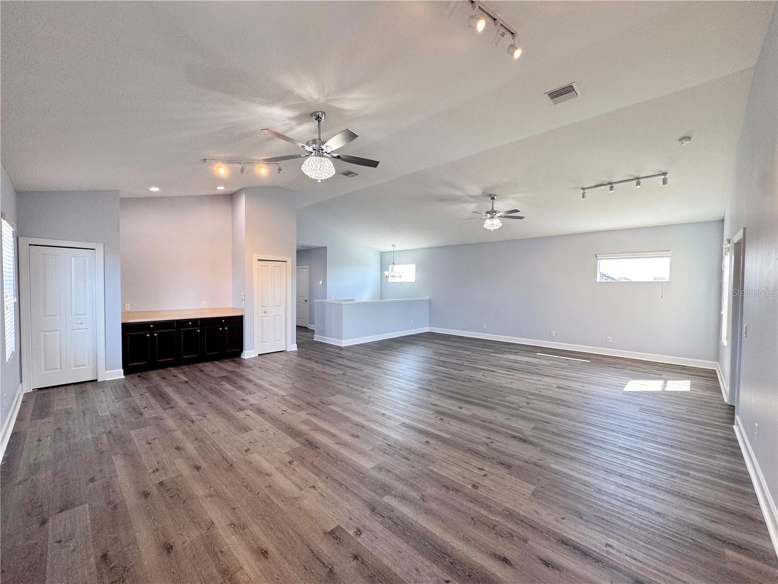 0579900; ESPLANADE PHASE I; LOT 110; PB 55/11 - Residential