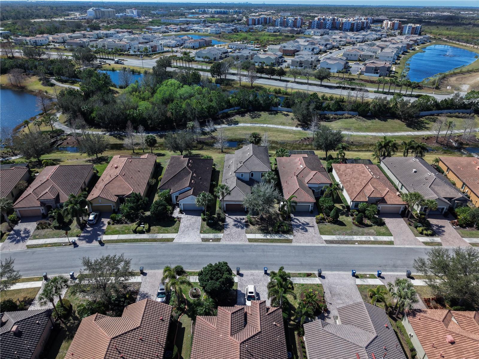 0579900; ESPLANADE PHASE I; LOT 110; PB 55/11 - Residential