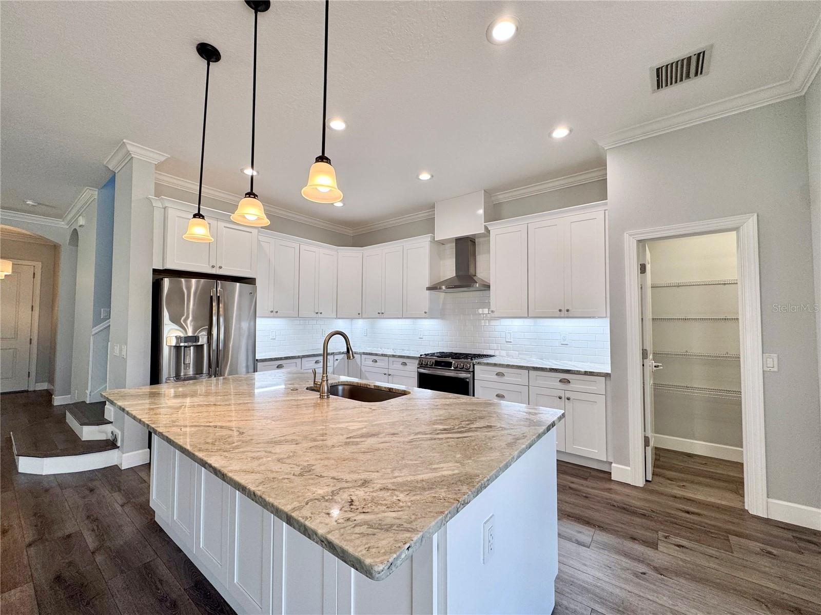 0579900; ESPLANADE PHASE I; LOT 110; PB 55/11 - Residential