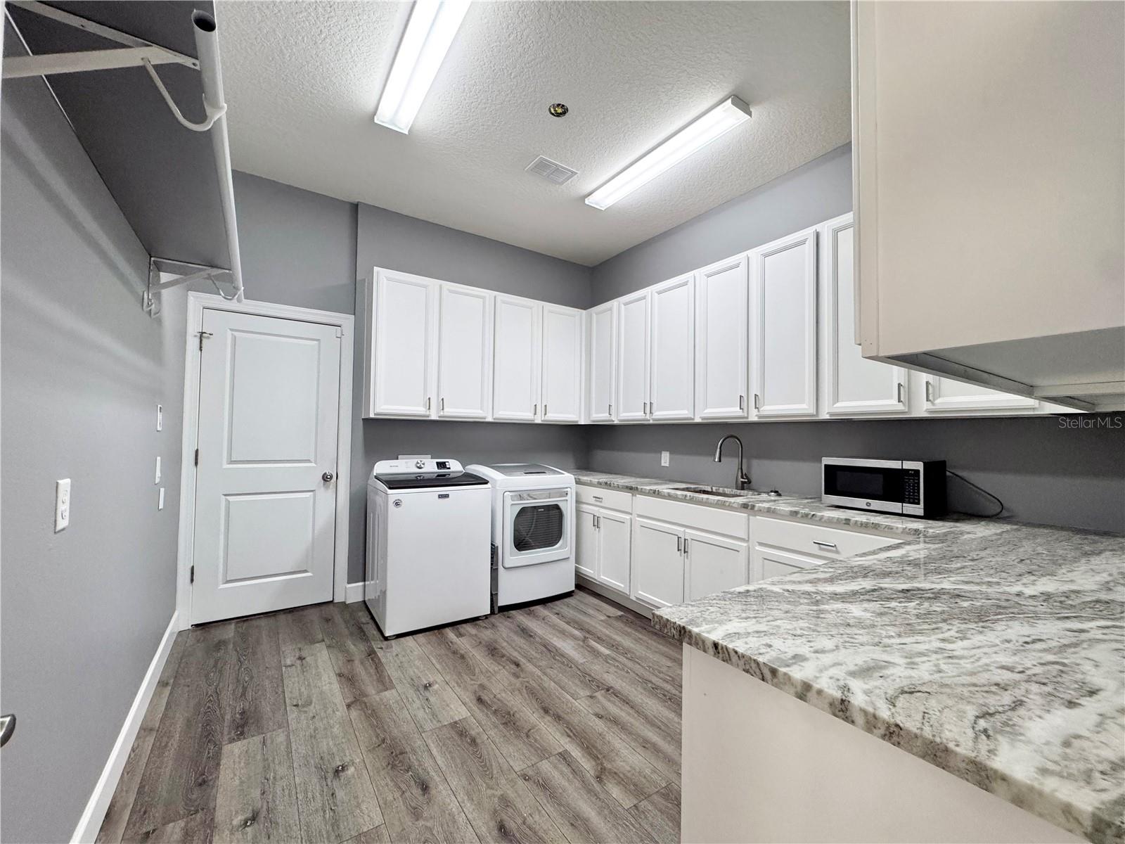 0579900; ESPLANADE PHASE I; LOT 110; PB 55/11 - Residential