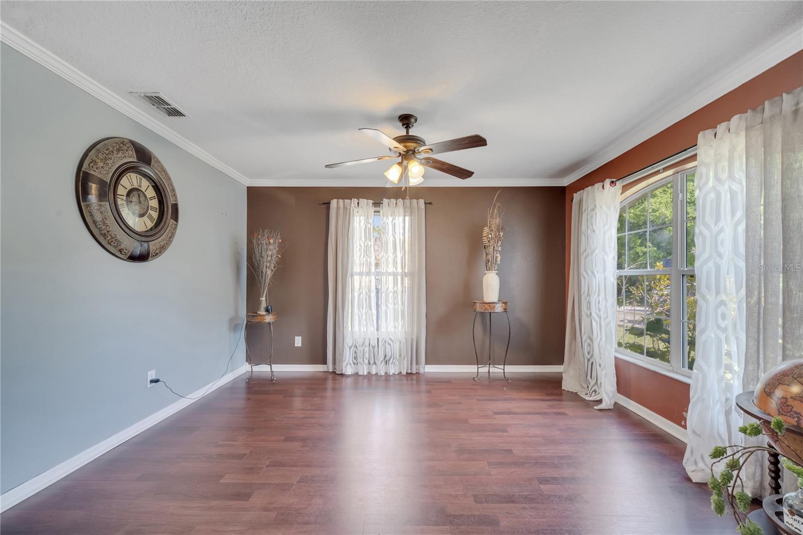 212 RONTUNDA DRIVE