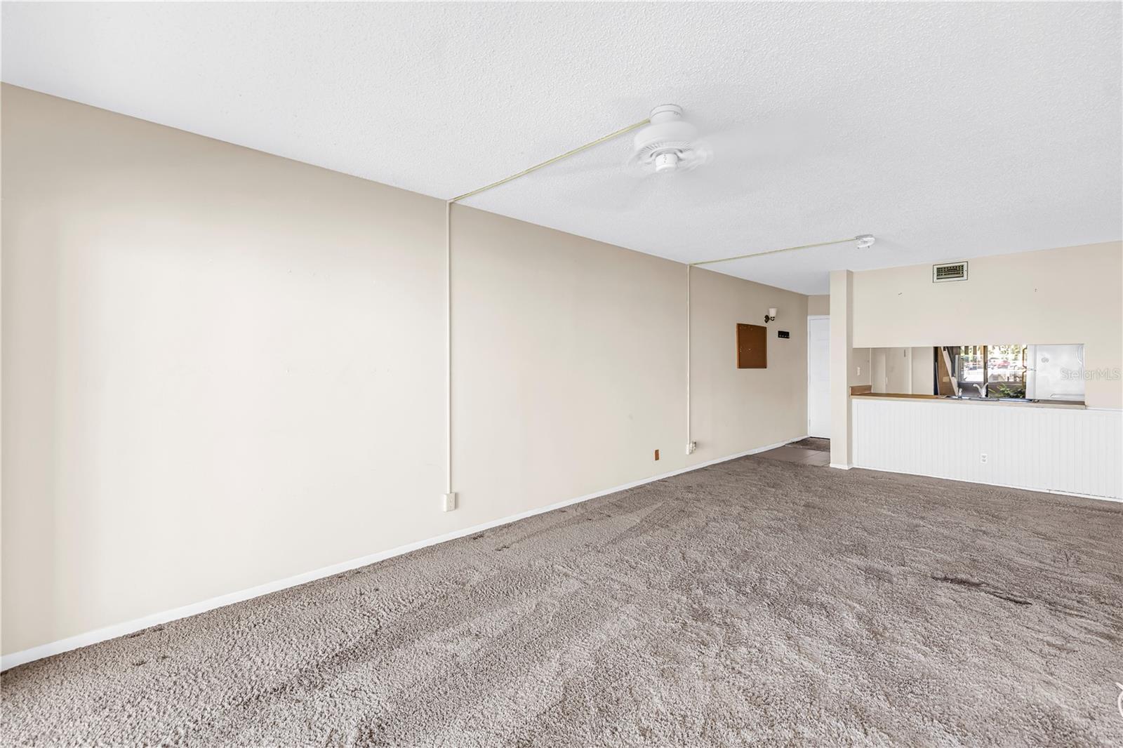 6322 PALMA DEL MAR BOULEVARD S 105