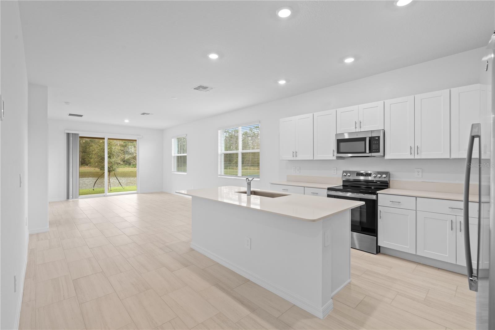 ANGELINE PH 4D - Residential Lease