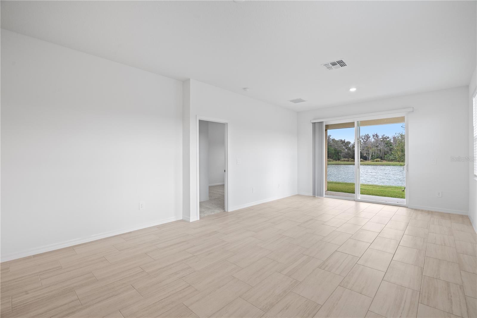 ANGELINE PH 4D - Residential Lease