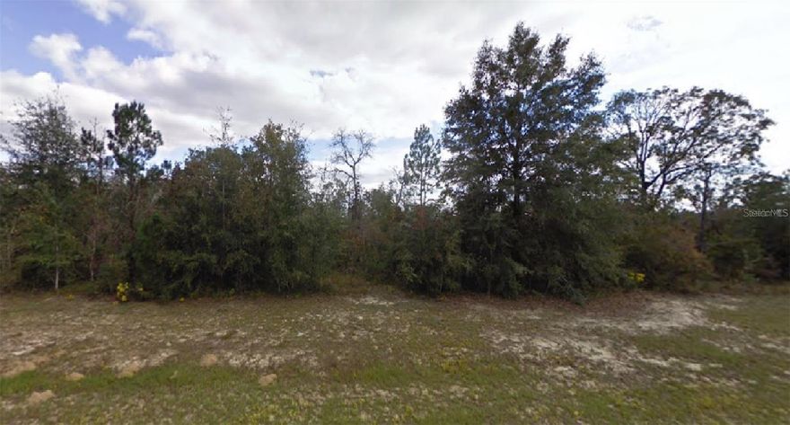 Great vacant lot to build your dream home!