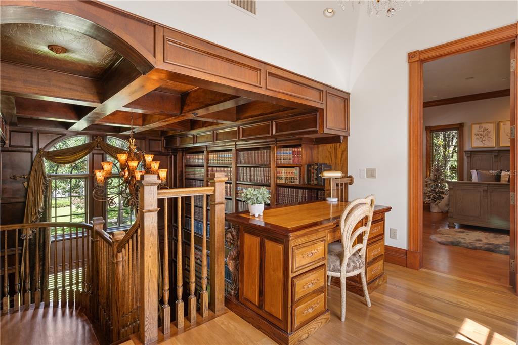 KEENES POINTE - Residential