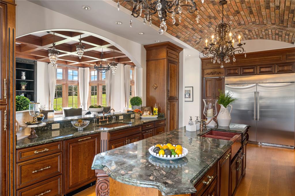 KEENES POINTE - Residential