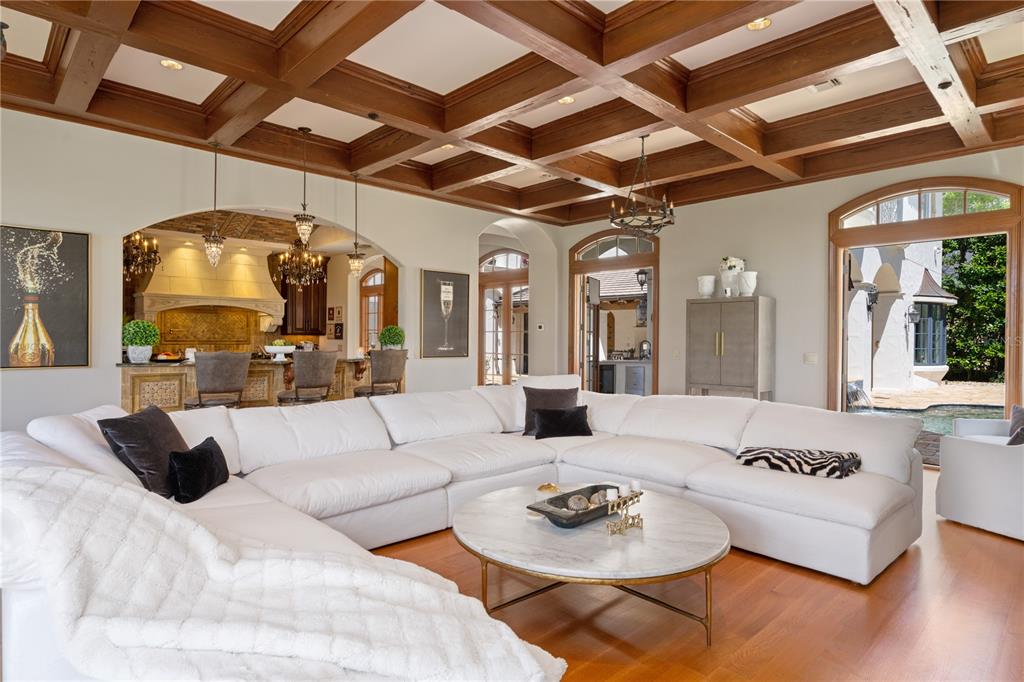 KEENES POINTE - Residential