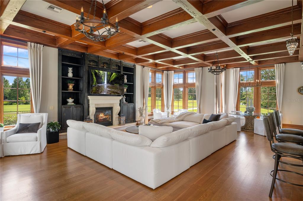 KEENES POINTE - Residential