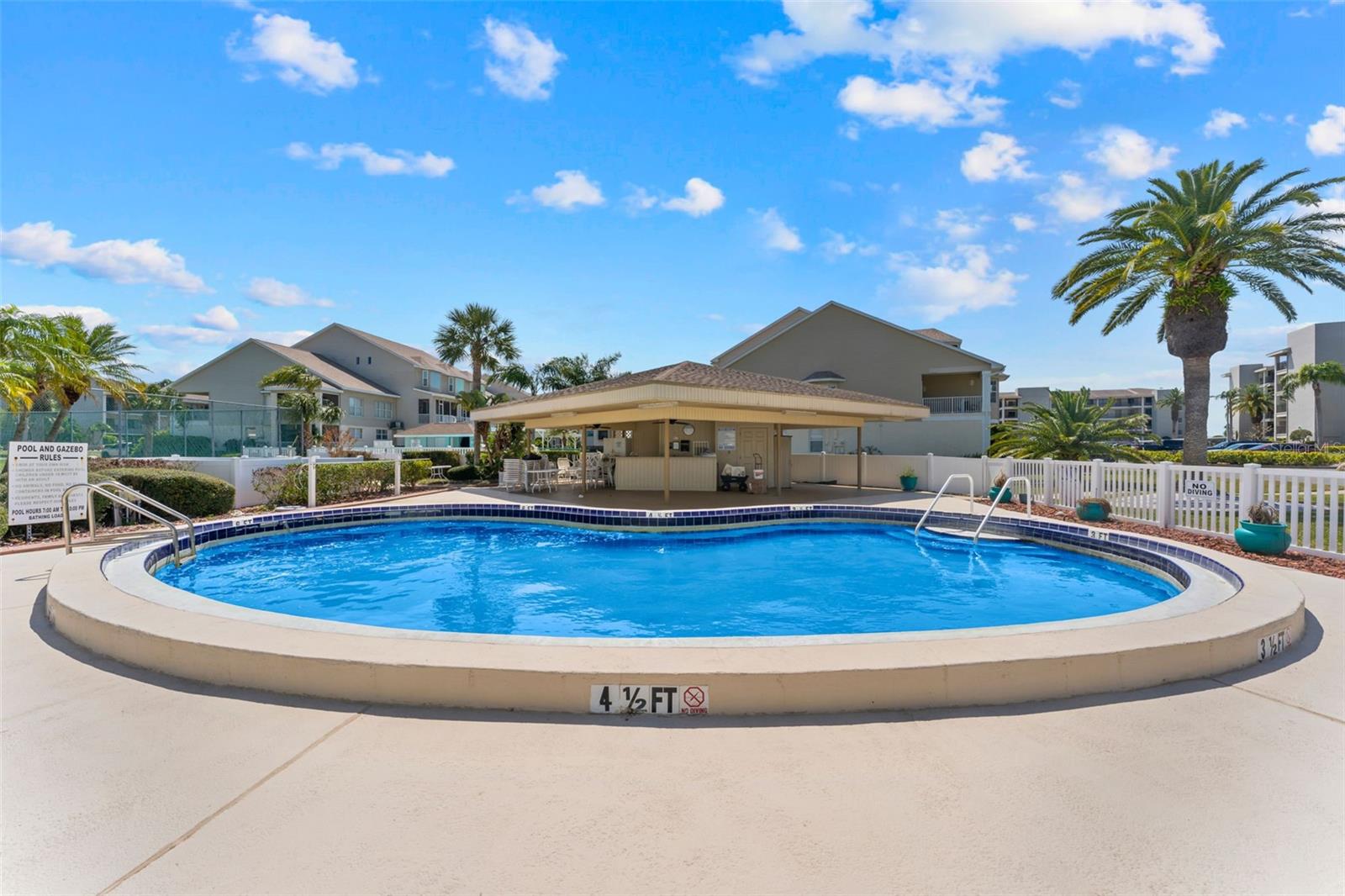 SAND PEBBLE POINTE CONDO 01 AMD 02 - Residential Lease