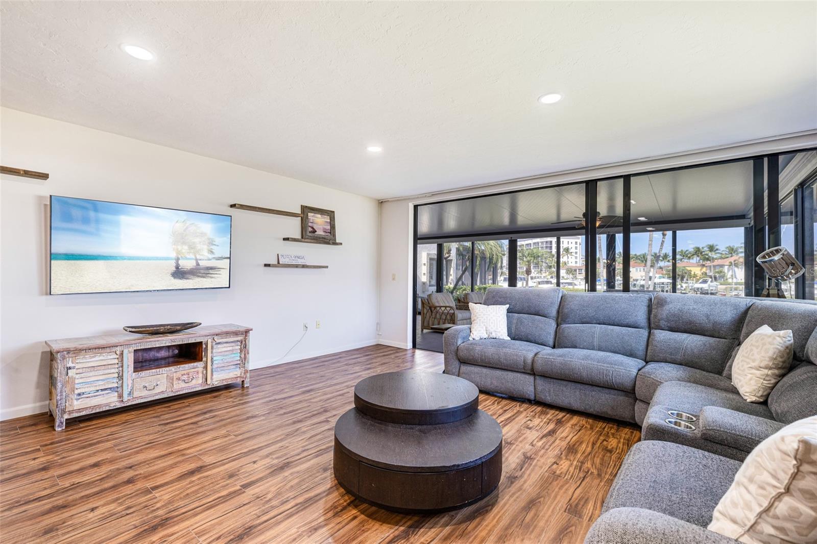 MARINA SOUTH SHORE CONDO - Residential