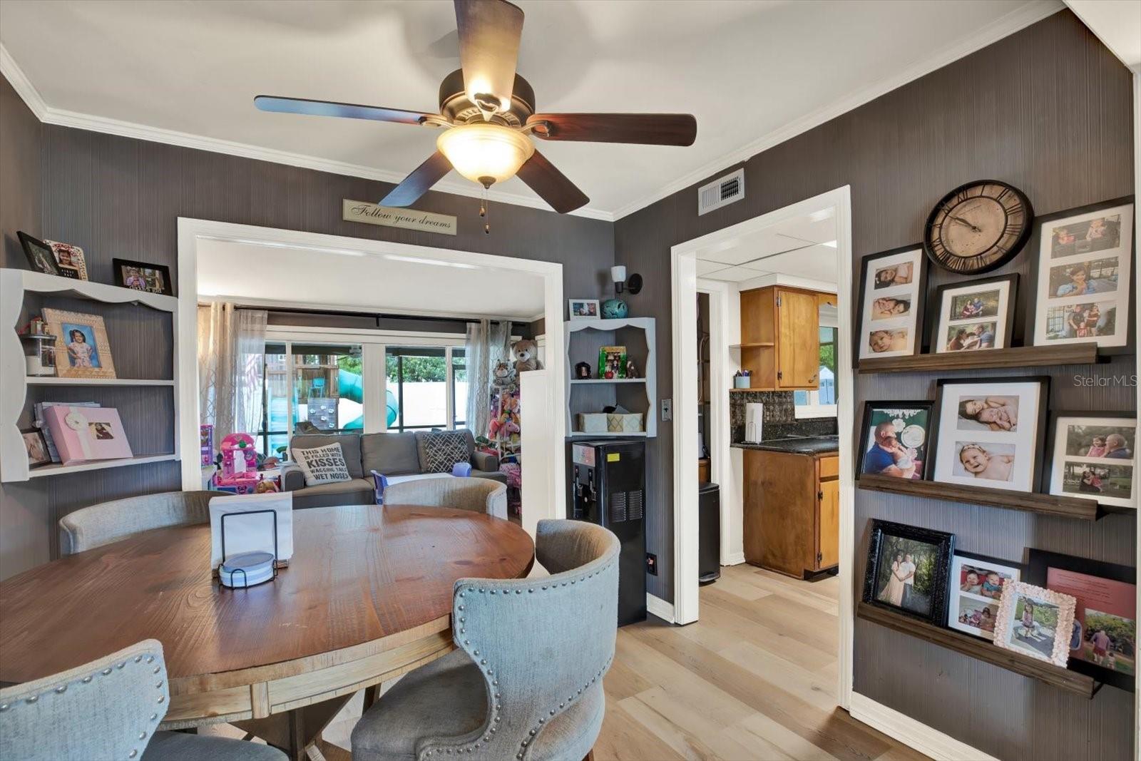 TEMPLE TERRACE GARDENS NO 3 - Residential