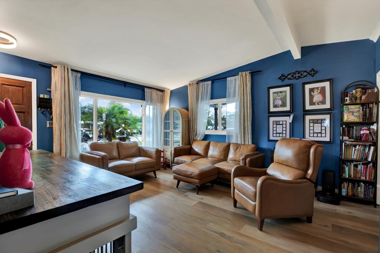 TEMPLE TERRACE GARDENS NO 3 - Residential