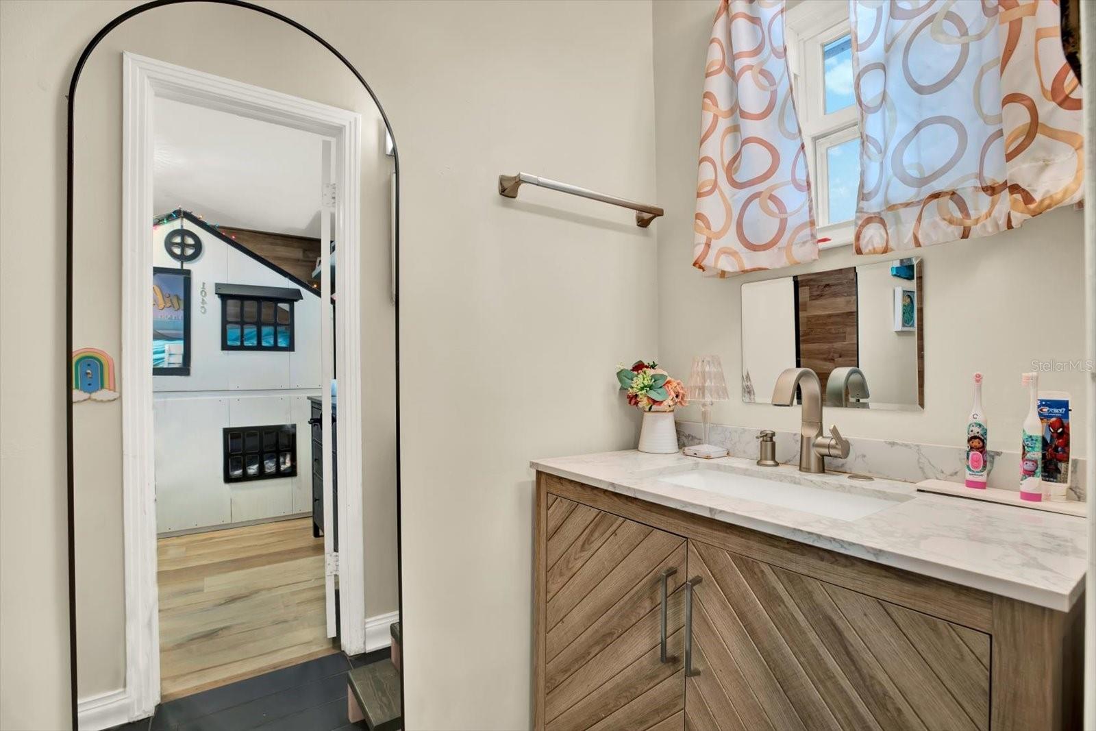 TEMPLE TERRACE GARDENS NO 3 - Residential