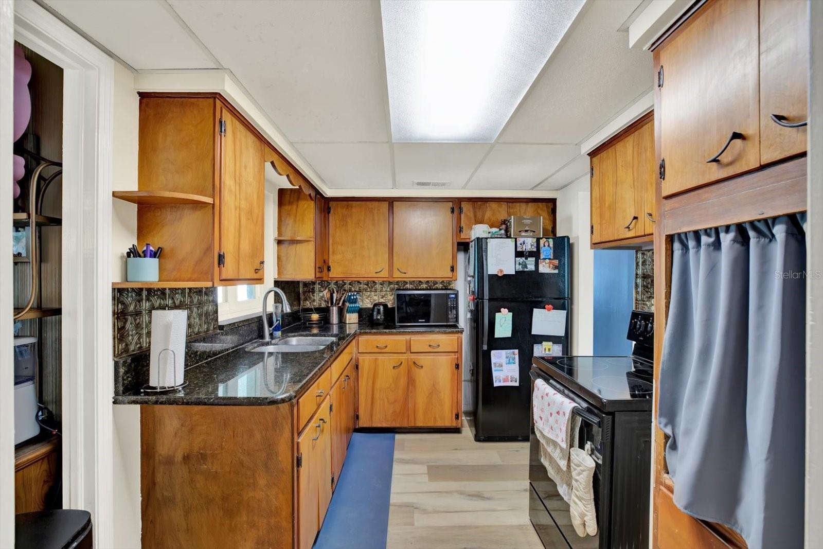 TEMPLE TERRACE GARDENS NO 3 - Residential