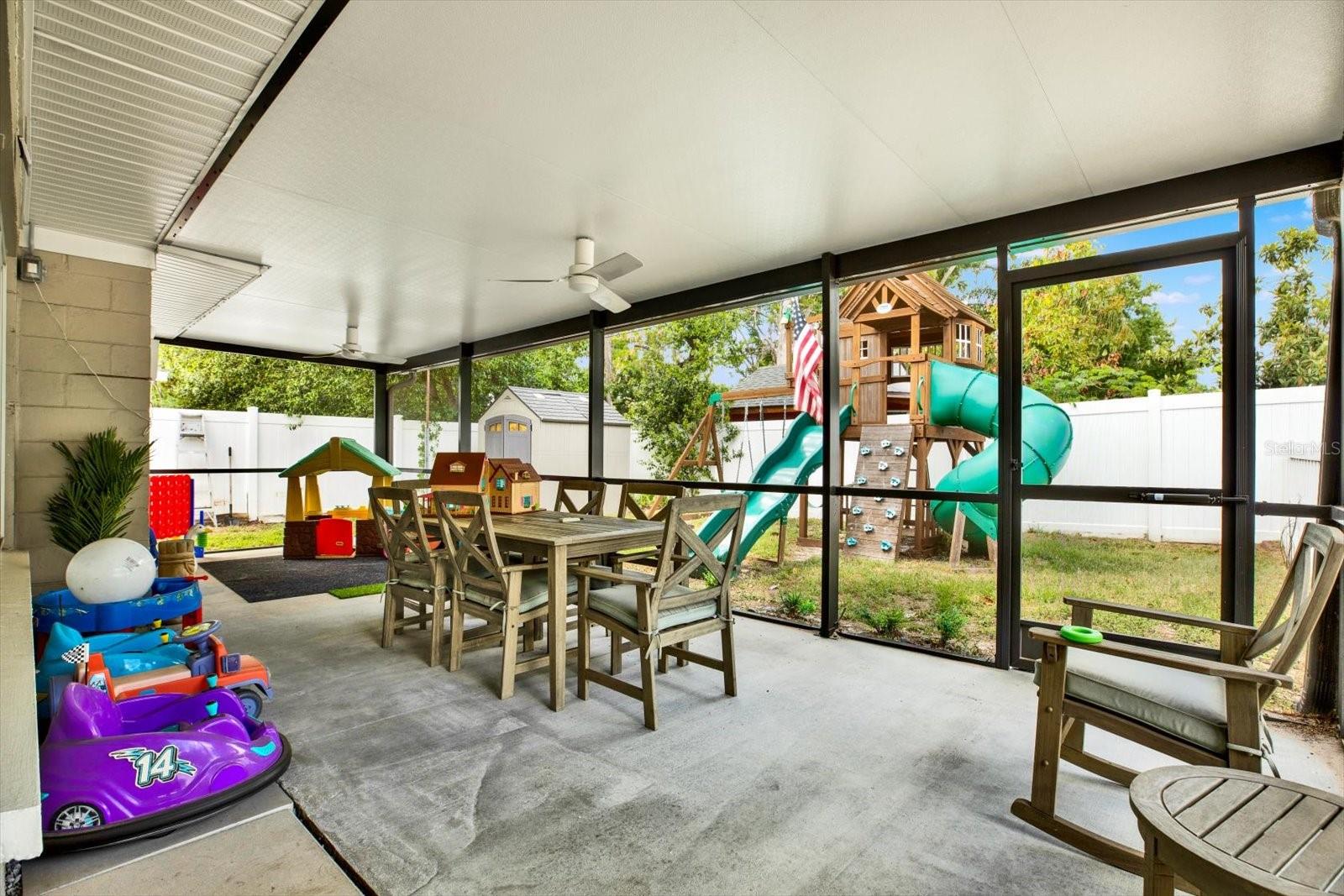 TEMPLE TERRACE GARDENS NO 3 - Residential