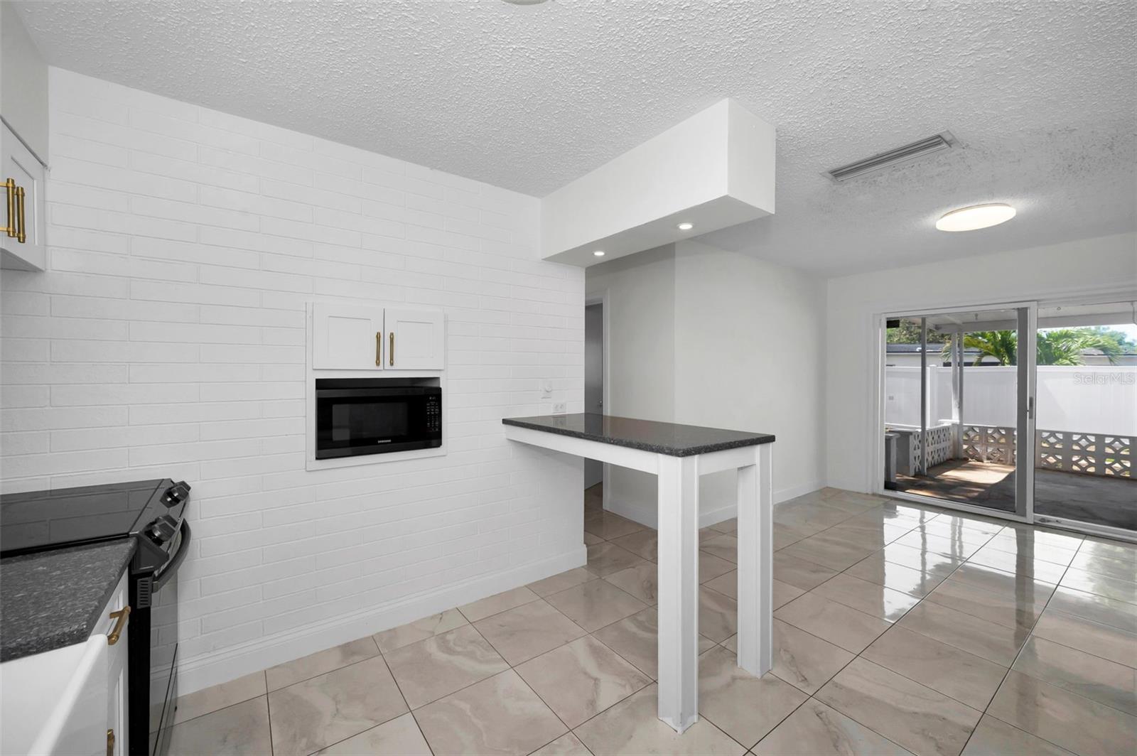 BRENTWOOD HEIGHTS 3RD ADD - Residential