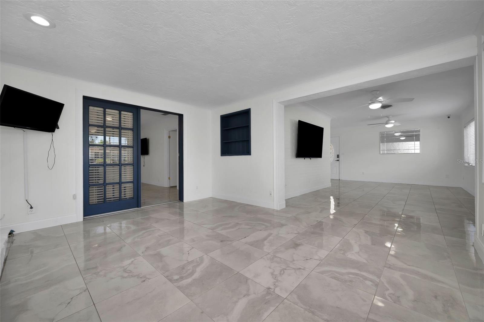 BRENTWOOD HEIGHTS 3RD ADD - Residential