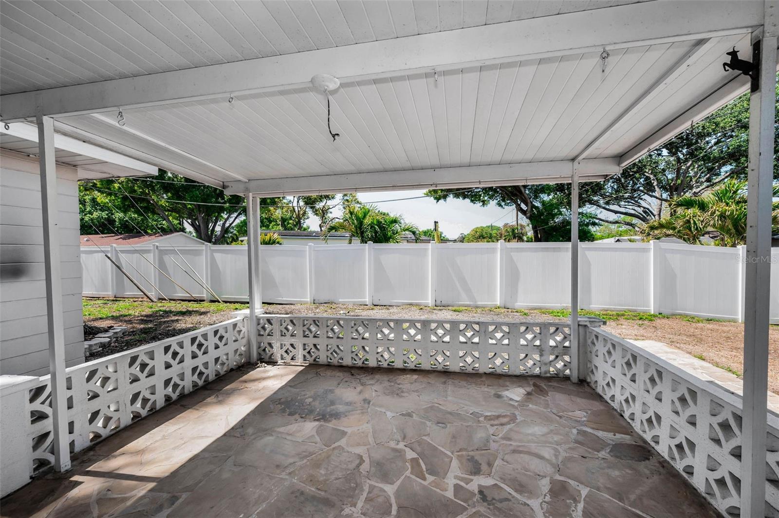 BRENTWOOD HEIGHTS 3RD ADD - Residential