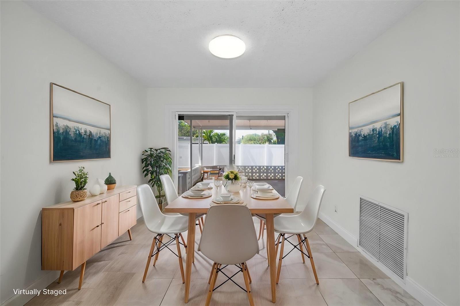 BRENTWOOD HEIGHTS 3RD ADD - Residential