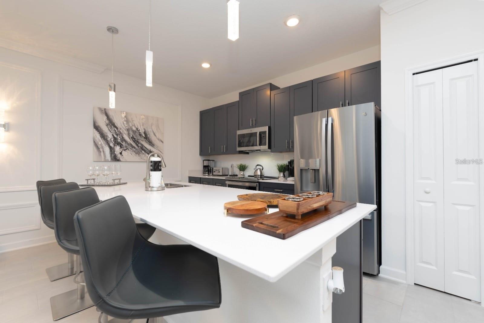 COVE AT STOREY LAKE 5 - Residential Lease