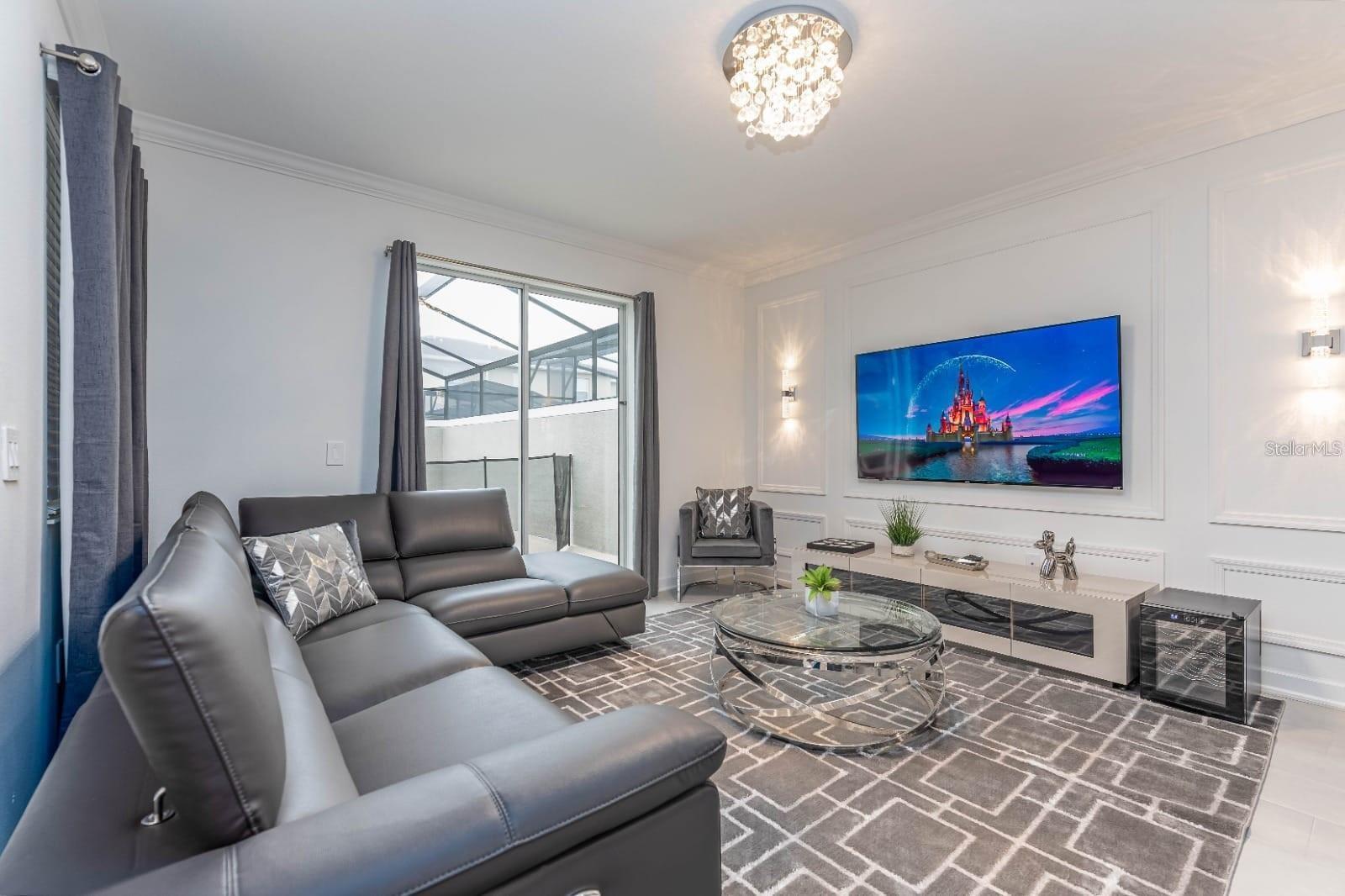 COVE AT STOREY LAKE 5 - Residential Lease