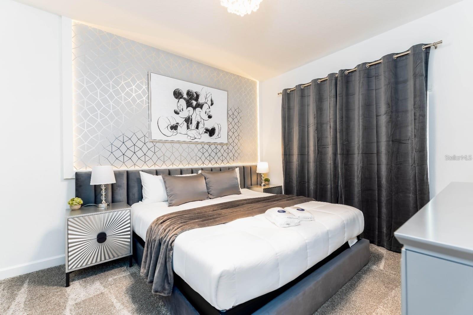 COVE AT STOREY LAKE 5 - Residential Lease