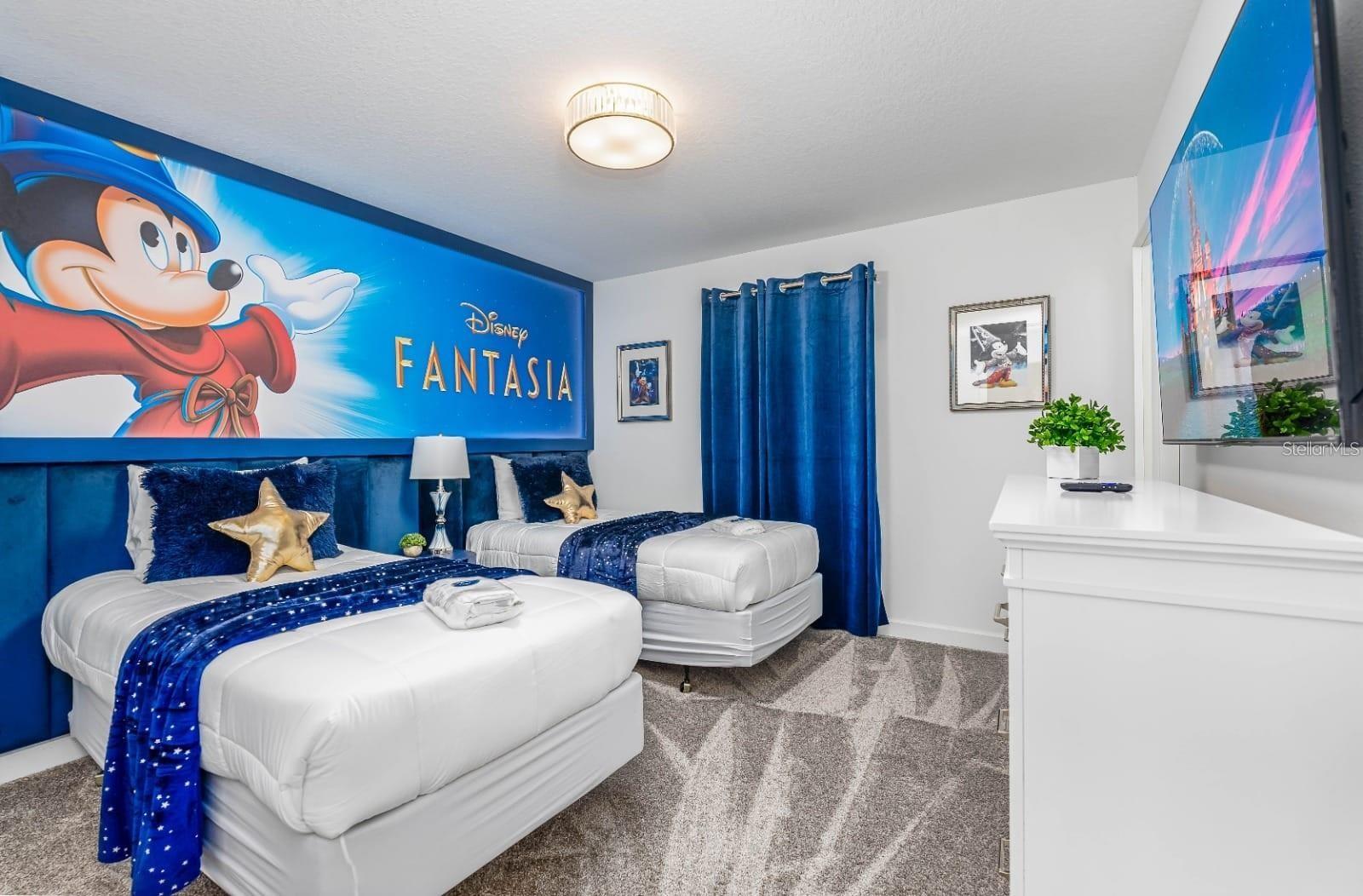 COVE AT STOREY LAKE 5 - Residential Lease