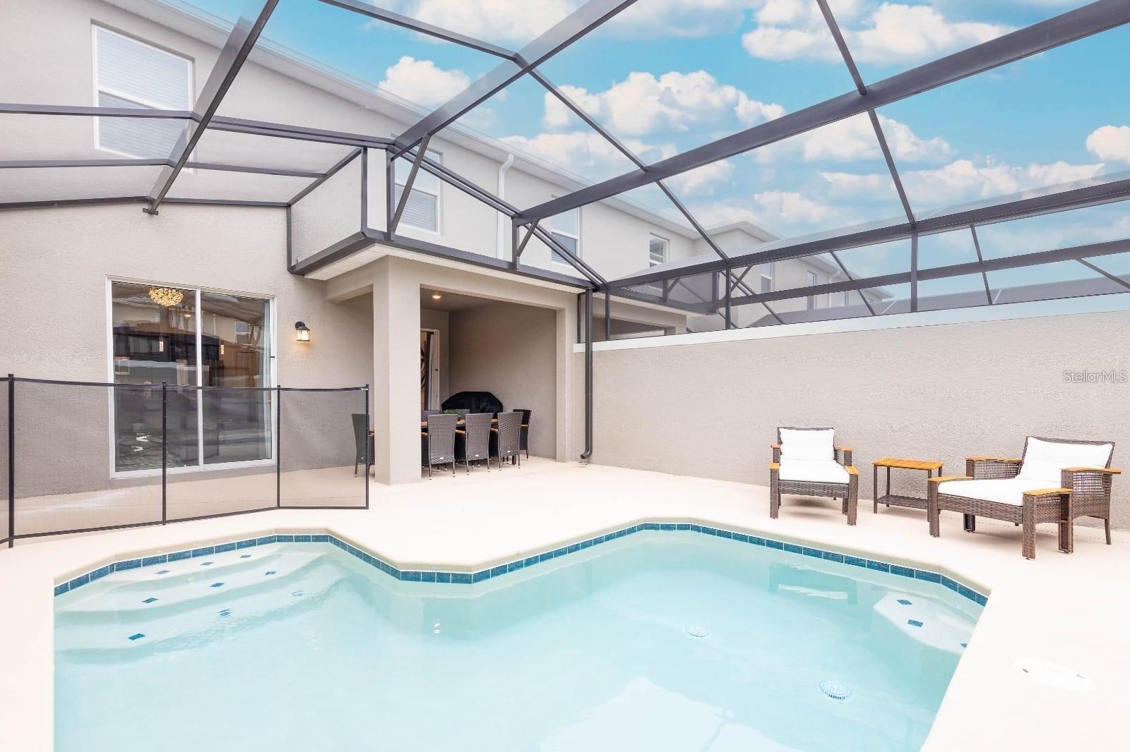 COVE AT STOREY LAKE 5 - Residential Lease