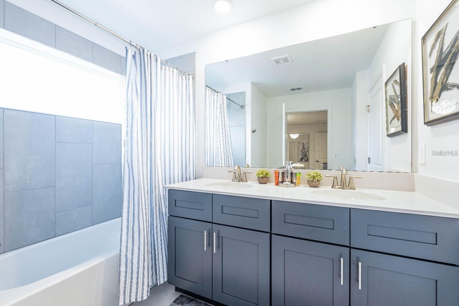 COVE AT STOREY LAKE 5 - Residential Lease