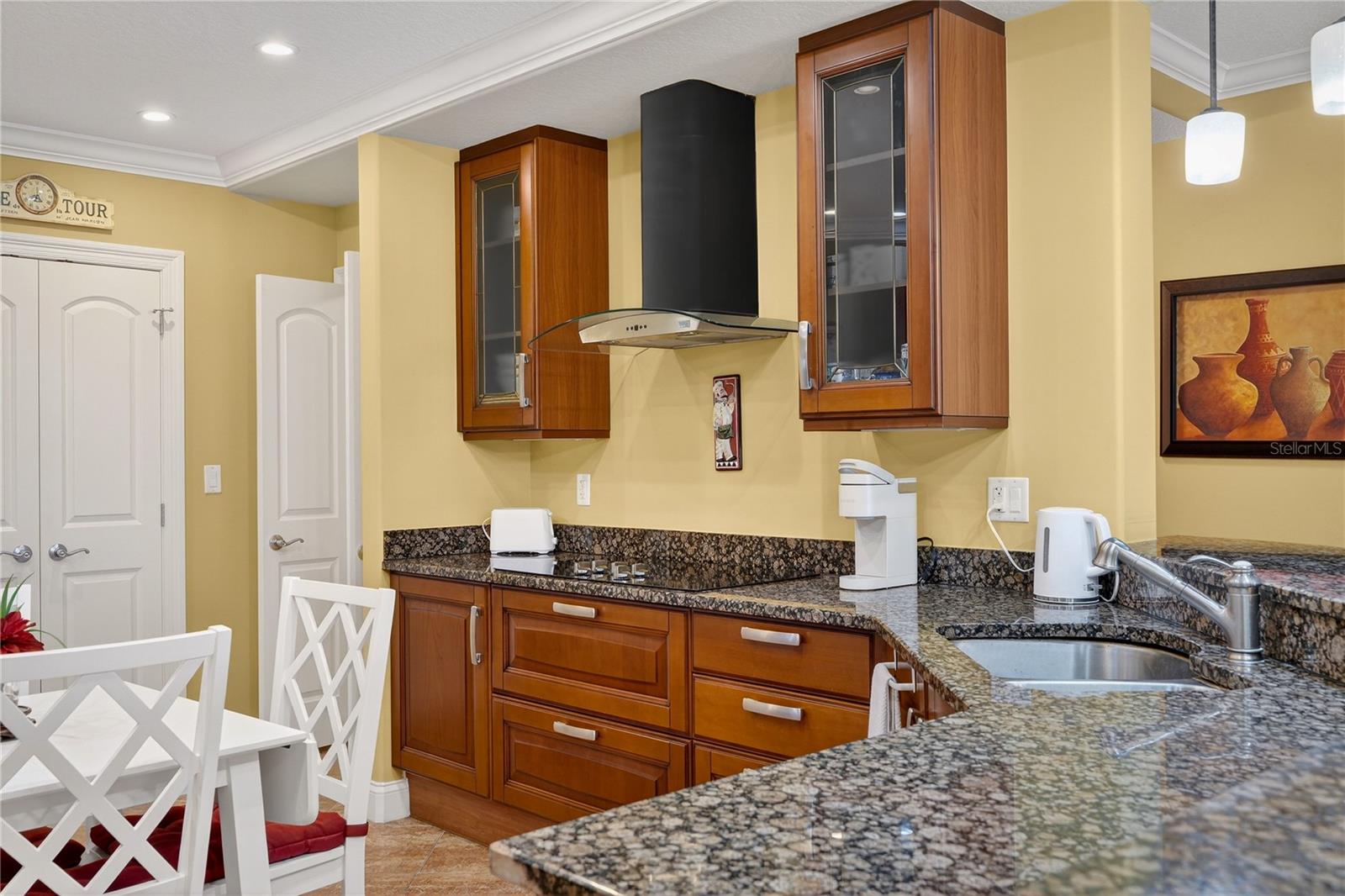 PALMA BELLA CONDO - Residential