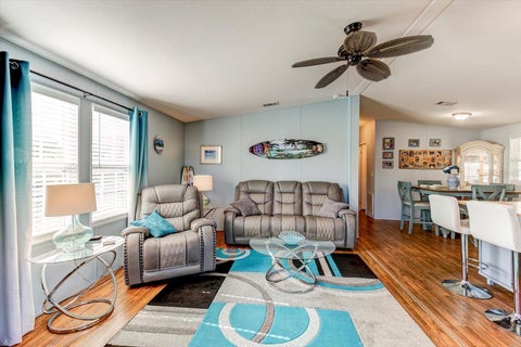 Tiny photo for 1440 S Shore Drive, Tavares, FL 32778 (MLS # G5119270)