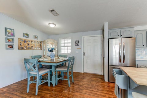 Tiny photo for 1440 S Shore Drive, Tavares, FL 32778 (MLS # G5119270)