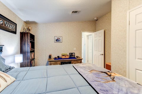 Tiny photo for 1440 S Shore Drive, Tavares, FL 32778 (MLS # G5119270)