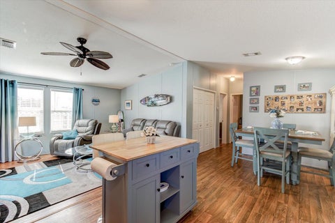 Tiny photo for 1440 S Shore Drive, Tavares, FL 32778 (MLS # G5119270)