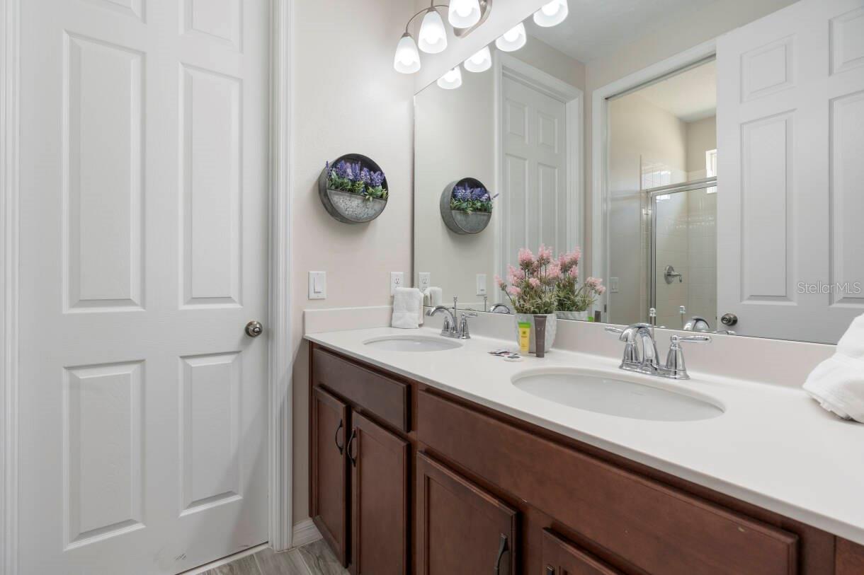 SOLARA RESORT - Residential