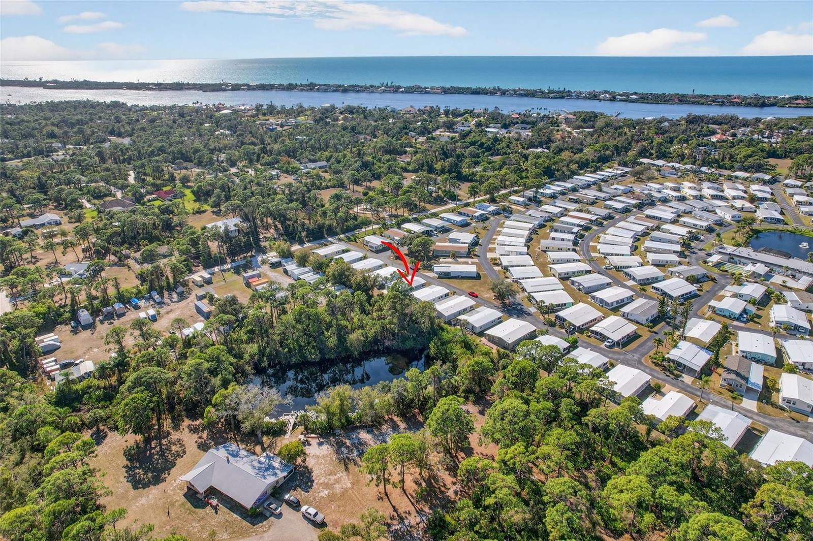 POLYNESIAN VILLAGE - Residential