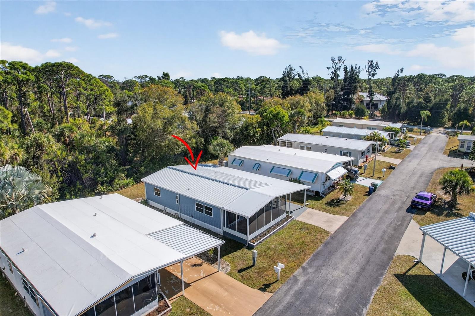 POLYNESIAN VILLAGE - Residential