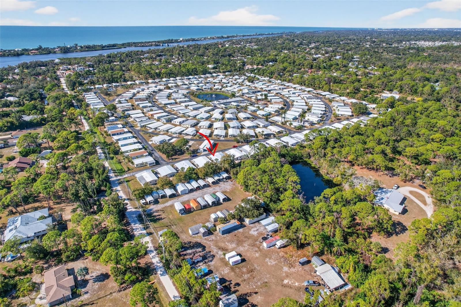 POLYNESIAN VILLAGE - Residential