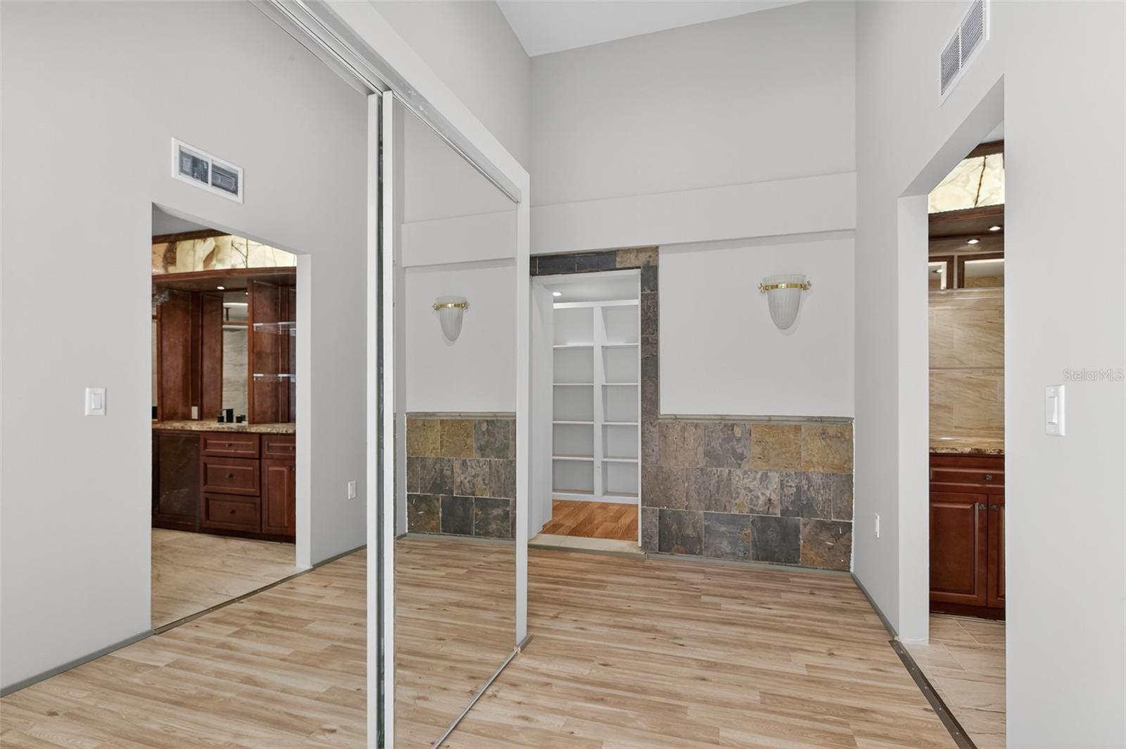 ALACHUA HIGHLANDS - Residential