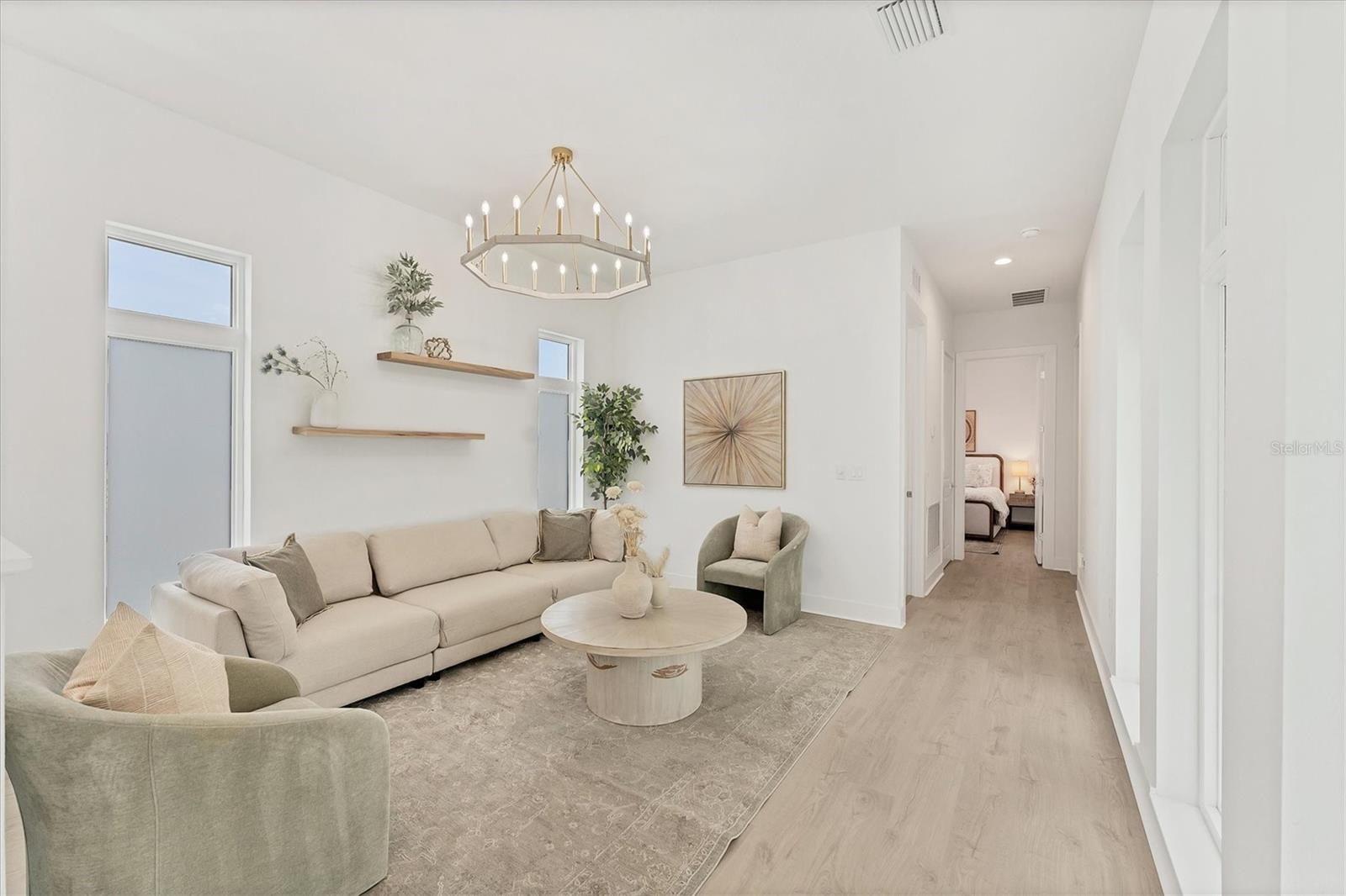 AQUA LAGOON - Residential Lease