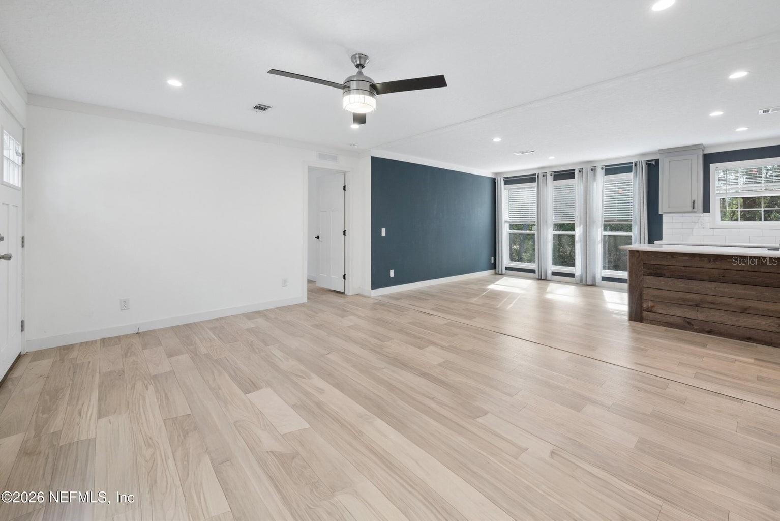 BIG TREE LAKES SEC B - Residential