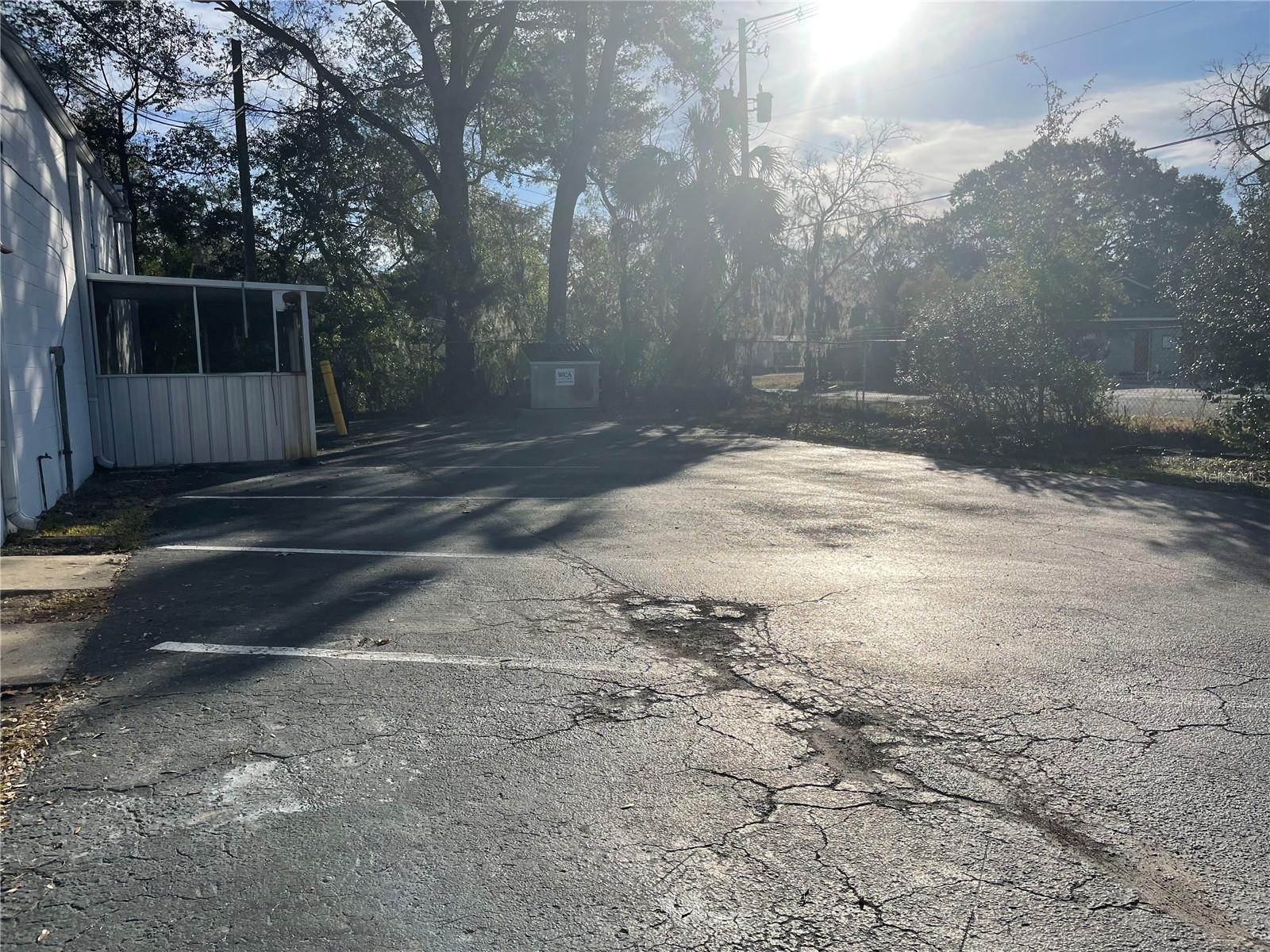 LUCILE COURT - Commercial Lease