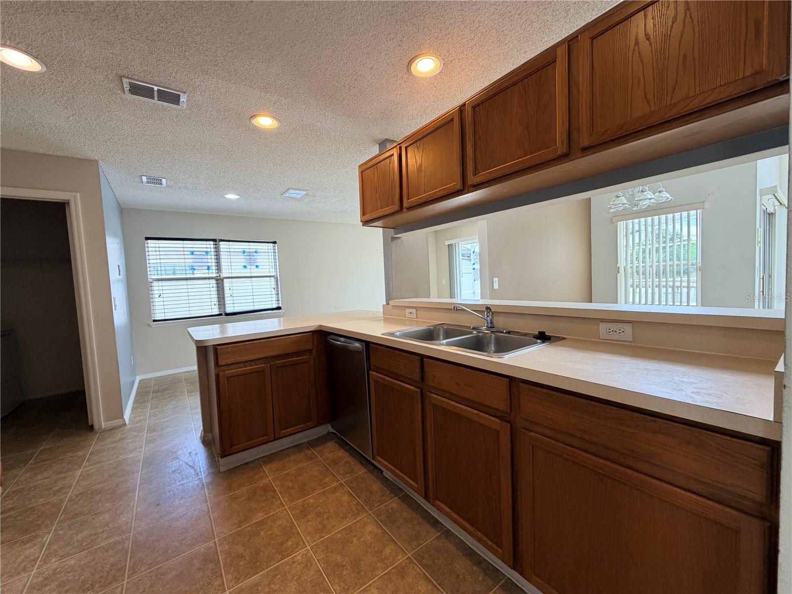PEBBLE CREEK PH 01 - Residential