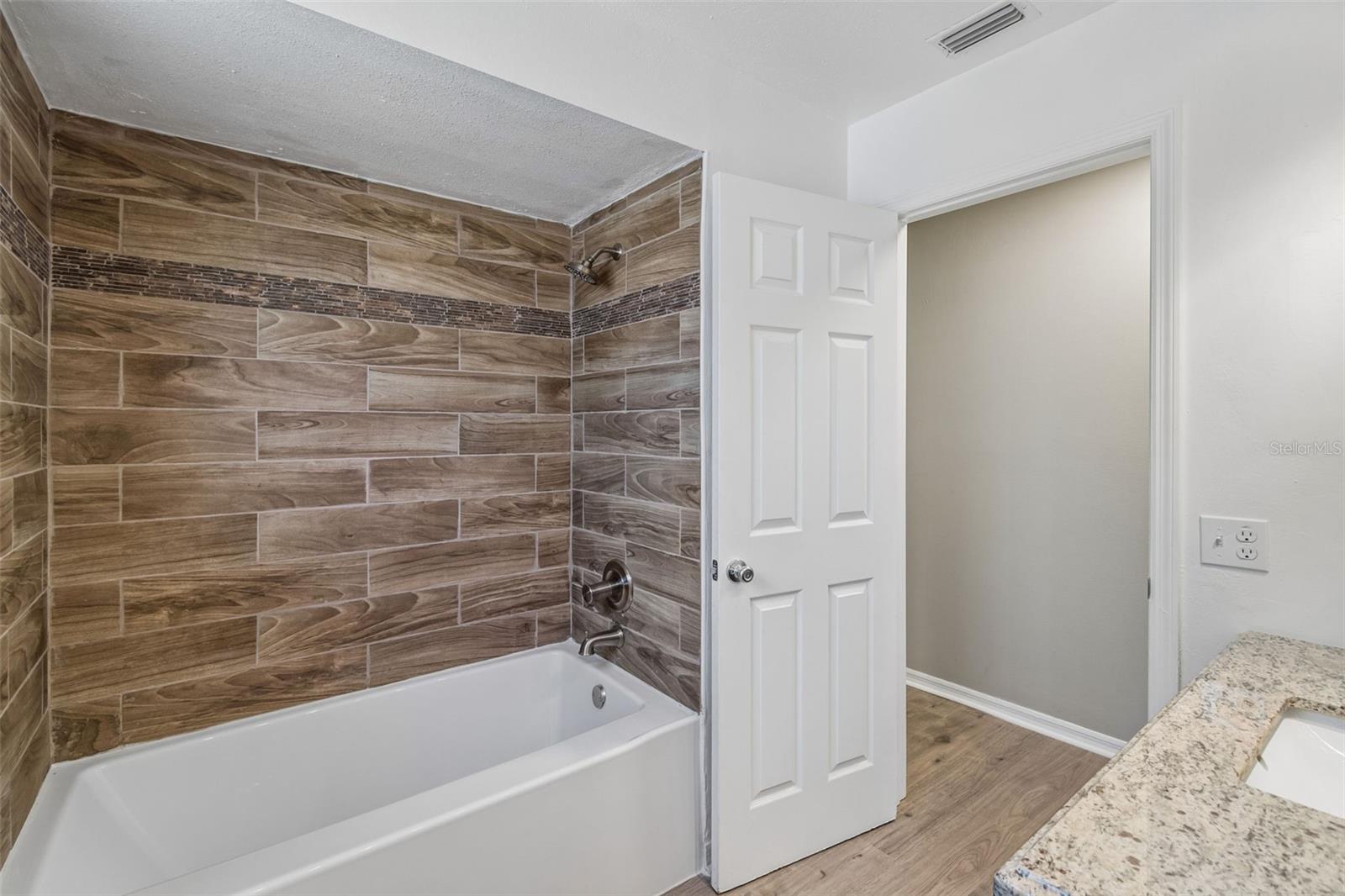 ORCHID LAKE WEST - Residential